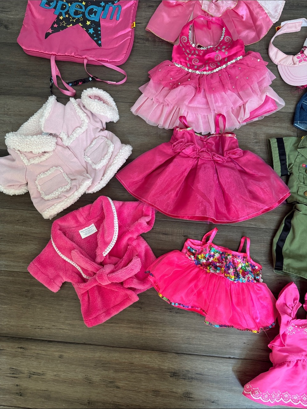 Build a bear mixed 43 piece lot bundle dresses outfits shoes - Picture 5 of 7